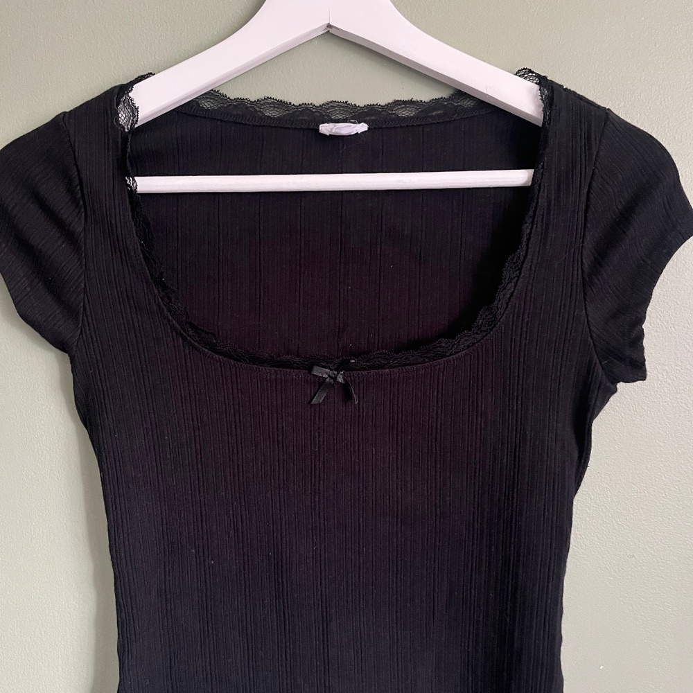 Garage - Black Cropped Tee